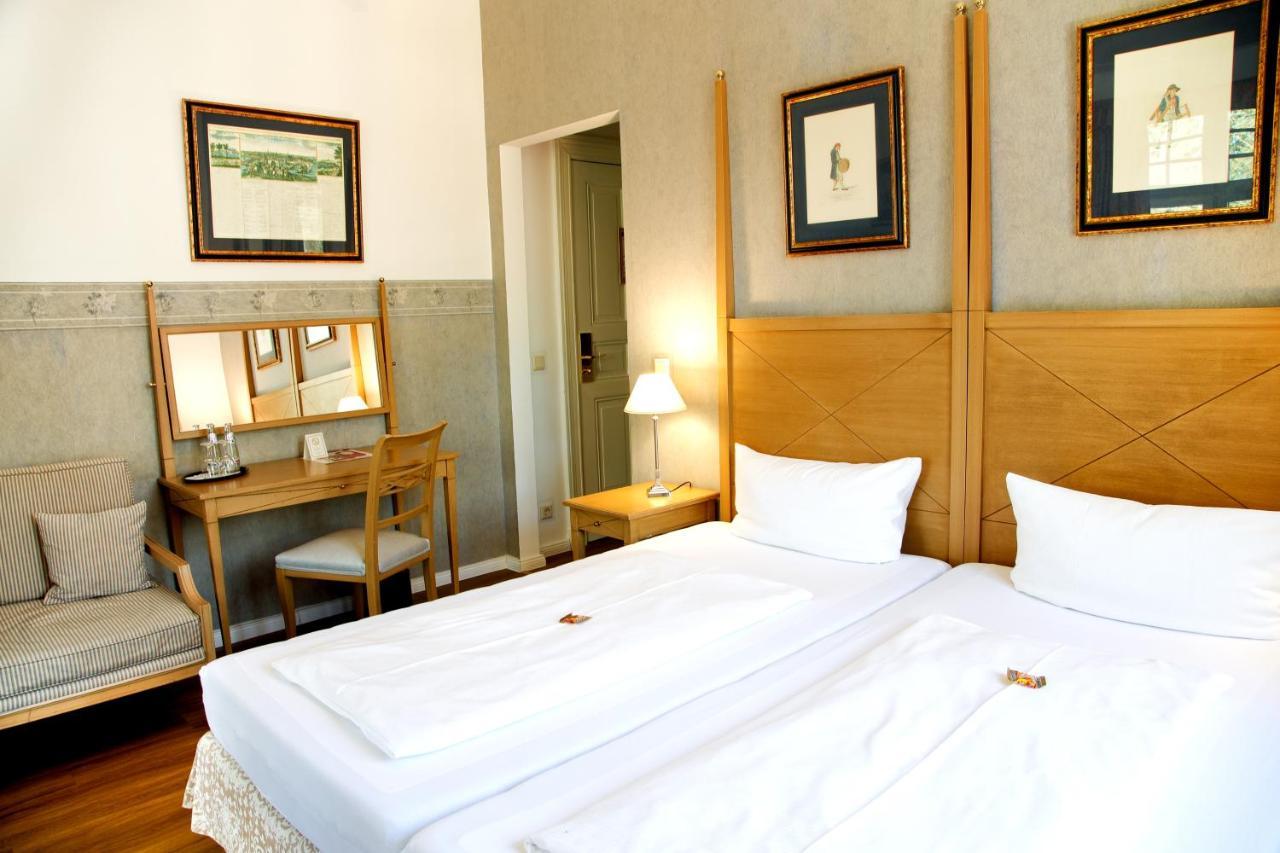 Hotel Kronprinz Фалькензе Экстерьер фото