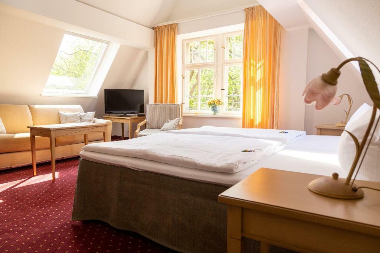 Hotel Kronprinz Фалькензе Экстерьер фото